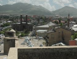 Erzurum Tarihi'ne 2 yatırım